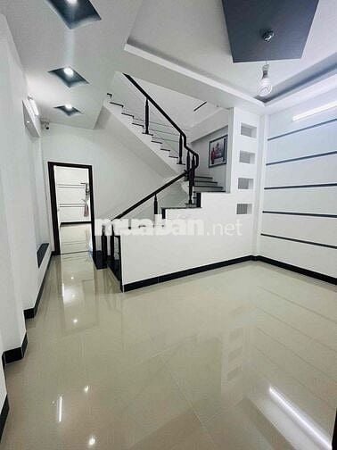 🌻CHO THUÊ NHÀ TRỆT 2 LẦU MỚI CÓ SẴN NỘI THẤT KDC HƯNG PHÚ