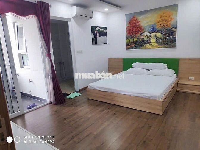 Cho thuê căn hộ ở Golden Palace, Mễ Trì 86m2 2PN đồ cơ bản giá 13tr/th