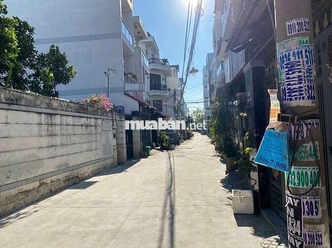 Nhà full nội thất 1 trệt 3 lầu hẽm Mã Lò BHHA bình tân