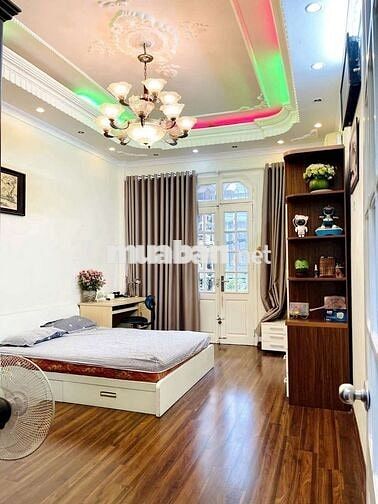 Bán nhà Phúc Tân, kinh doanh đỉnh, 75m2 22 tỷ