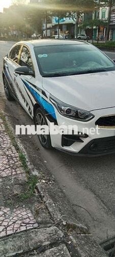 KIA CERATO 2019 1.6 MT - 85000 km