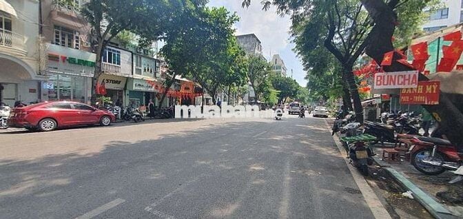 Mặt Phố Bà Triệu Hoàn Kiếm View Hồ Gươm 179 Ty 106m2