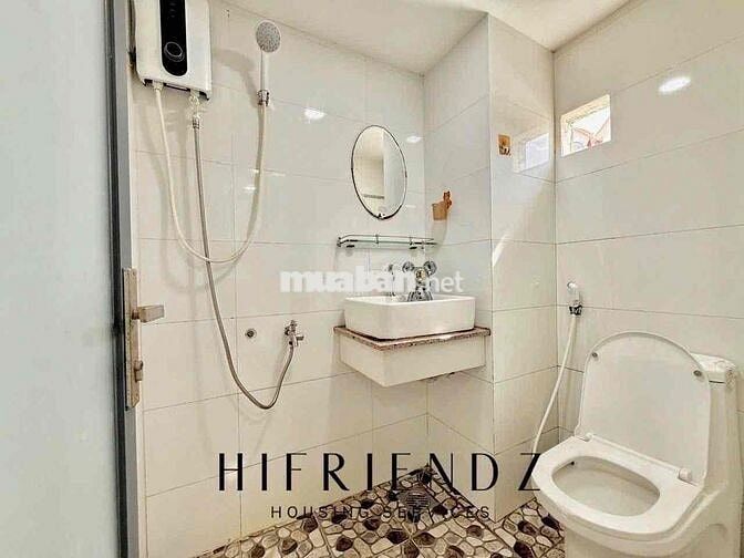 Duplex máy giặt riêng gác cao 1m8, full NT ở được 3-4 bạn ngay VHU