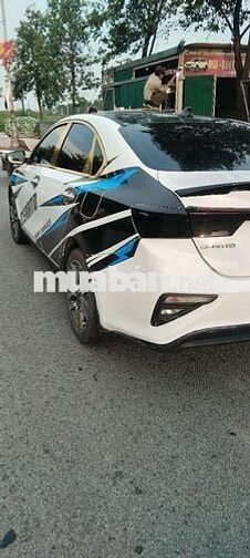 KIA CERATO 2019 1.6 MT - 85000 km