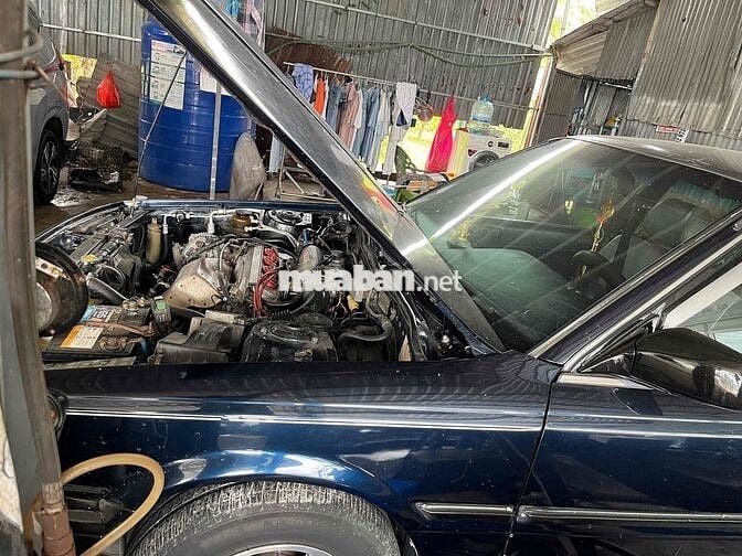Toyota Camry 1987 2.0 MT - 200000 km