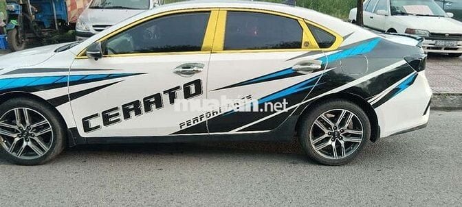 KIA CERATO 2019 1.6 MT - 85000 km