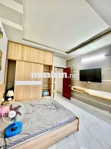 Nhà full nội thất 1 trệt 3 lầu hẽm Mã Lò BHHA bình tân