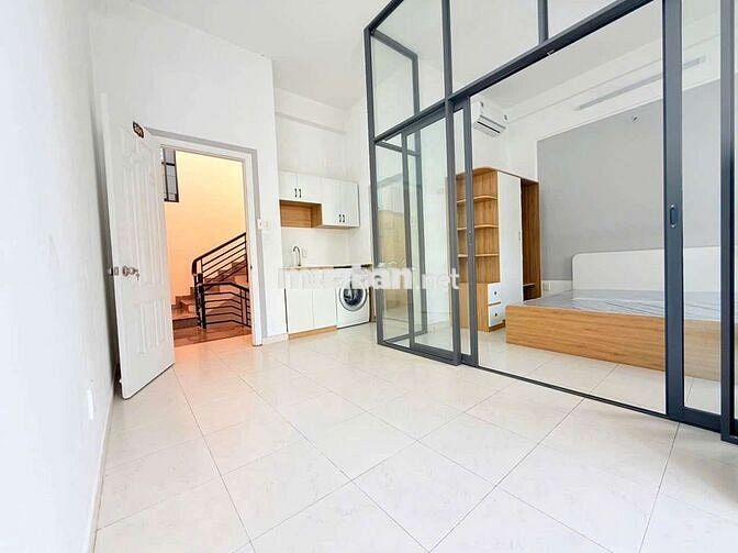 CĂN HỘ 1PN BANCOL FULL NT Ở NHÀ GA T3 - SÂN BAY - CV HOÀNG VĂN THỤ