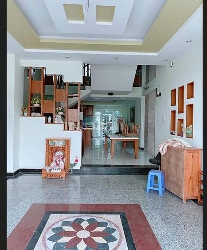 Cho THUÊ Nhà Nguyên Căn 4PN - 4WC 3 lầu ở KDC 13E Intresco giá 15Tr/th