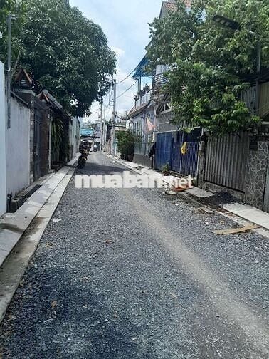 💥 B.án nhà trung tâm Phước Kiển, Nhà Bè 90m2 hơn 6Ty, hẻm ô tô mới