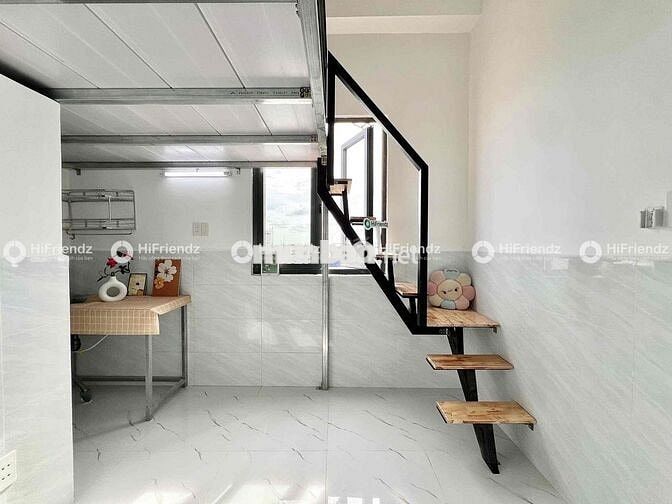 Duplex Cửa Sổ Trời - Toà Thang Máy - Chưa Qua Sử Dụng - Ngã Tư 4 Xã