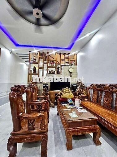 Cho thuê nhà có nội thất gần ngã ba Ông xã Tân Đông Hiệp