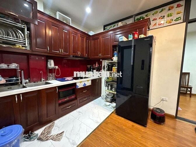 Hiếm Tây Sơn, Nhà đẹp, thang máy,10m ra phố, 45m 6 Tầng, chỉ 15,4 tỷ