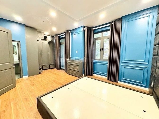 Biệt thự ven sông đường 8m 6.75x12 có gara Huỳnh Tấn Phát Nhà Bè 8 tỷ