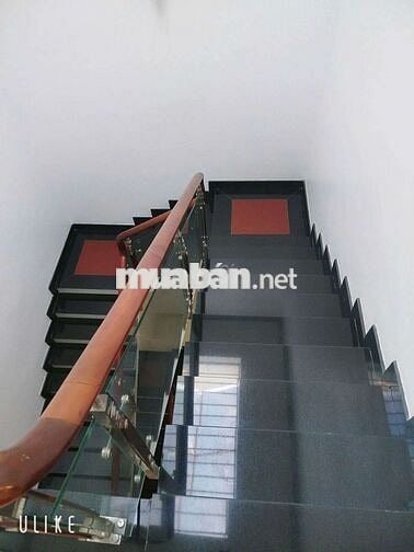 Chủ gửi bán nhà mặt tiền khu vực tâm điểm nhất dĩ an