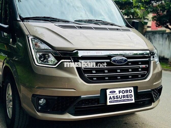 FORD TRANSIT 2023 LIMITED_XE LƯỚT ĐI RẤT KỸ