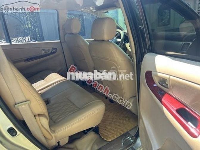 Toyota Innova G 2006