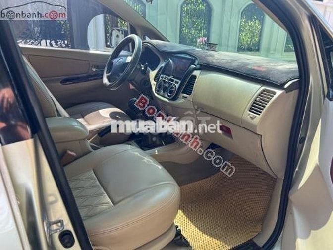 Toyota Innova G 2006