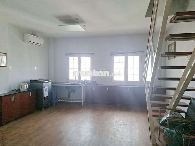 CĂN DUPLEX CC HƯNG VƯỢNG PHÚ MỸ HƯNG 2PN - 2WC