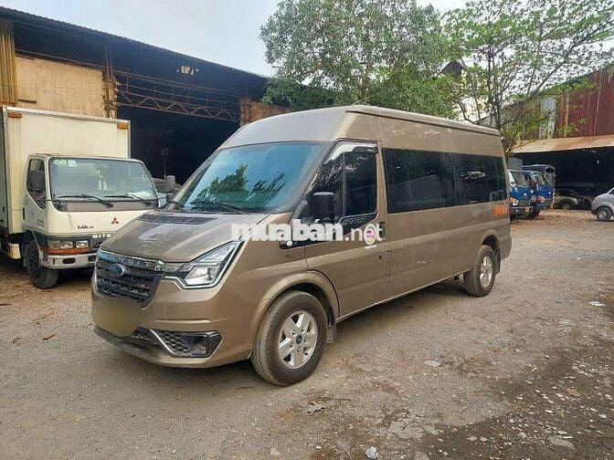 FORD TRANSIT 2023 XE CHỞ NHÂN VIÊN, ĐI RẤT KỸ