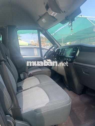 FORD TRANSIT 2023 XE CHỞ NHÂN VIÊN, ĐI RẤT KỸ