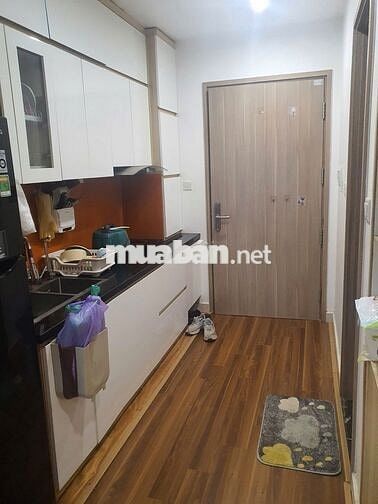 Cho thuê căn hộ Studio full đồ tại VinSmart view bể bơi giá 7tr/th