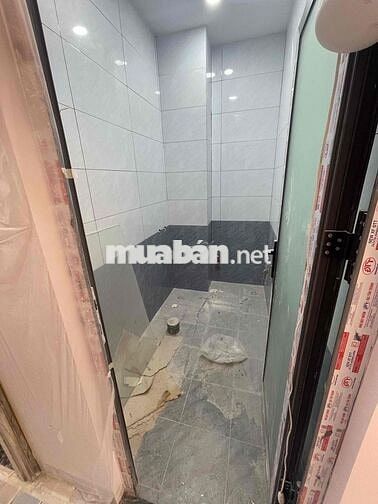 Bán nhà mới 2/ Trường Chinh , P15 Tân Bình kế BigC giá tốt ***