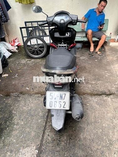 xe ab đời đầu việt lên áo thái KHÔNG CHÍNH CHỦ