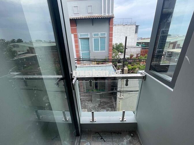 Bán nhà mới 2/ Trường Chinh , P15 Tân Bình kế BigC giá tốt ***
