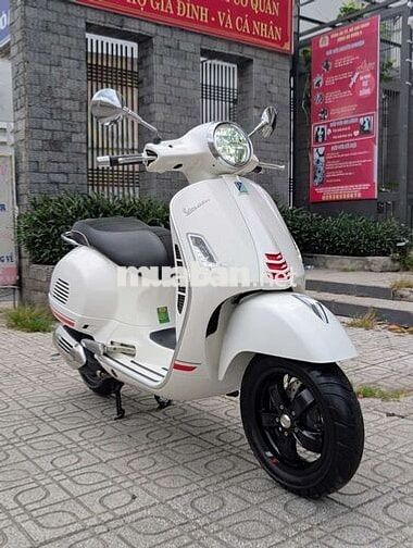 GTS Super S150 Iget Màu Trắng 03/2022