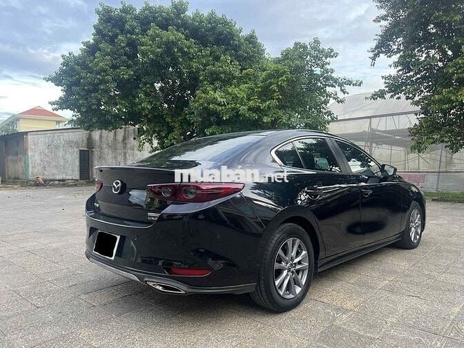Mazda 3 2022 1.5L Luxury - 68000 km