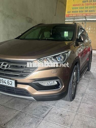 Hyundai Santa Fe 2016 2.2 AT 4WD - 82000 km