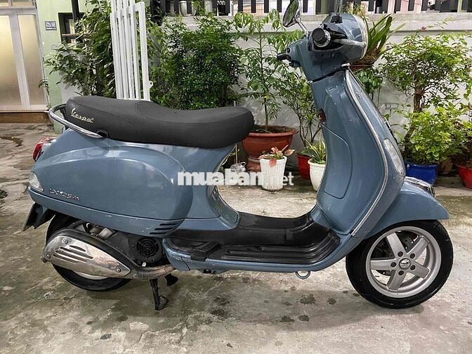 Vespa 2010 xe cực đẹp cục máy bao êm ngon