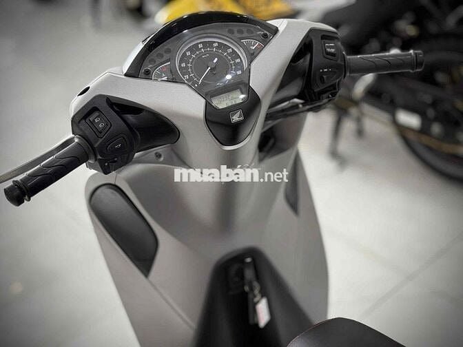 Sh125 2018 Lướt chính chủ ký ( Hỗ trợ  Trả GÓP )