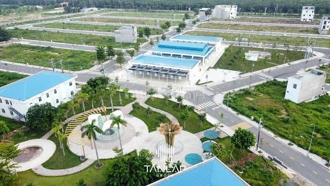 MẶT TIỀN 42M, ĐƯỜNG 8M VỈA HÈ 3M, GIÁ F0 TỪ CDT 2 TỶ LÔ 80M2, VỊ TRÍ V