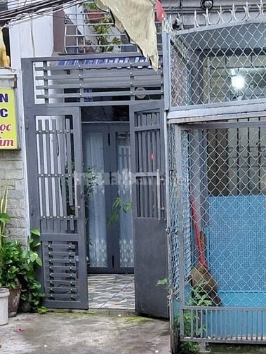Nhà Q8: 3,95tỉ, 78m2, nở hậu, gần chợ+siêu thị, bệnh viện, trường học.