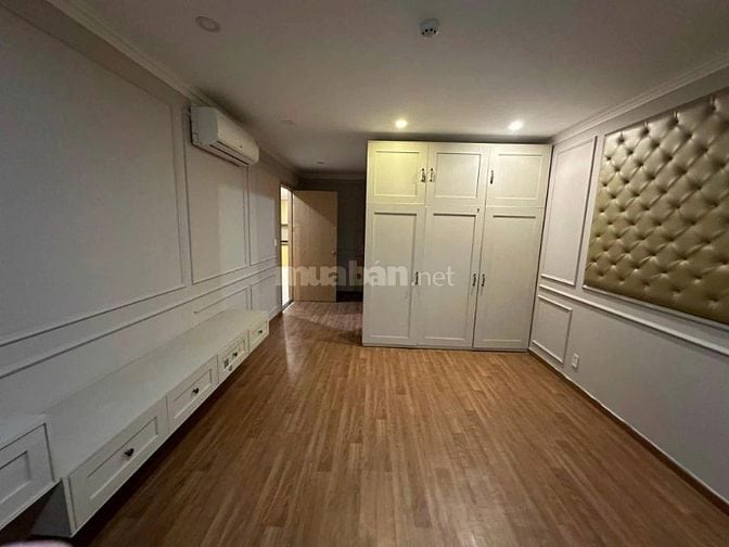 Chung cư Satra Eximland- P1- Phú Nhuận:  Căn 140m2, có 3p ngủ, 22tr/th
