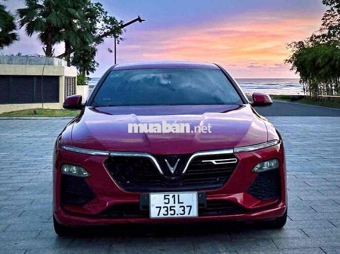 VinFast Lux A2.0 2022 A2.0 Tiêu chuẩn - 70000 km