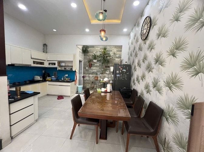 Nhà MT Công Viên khu K300- 5x16m 1 trệt 3 lầu chỉ 22 Tỷ