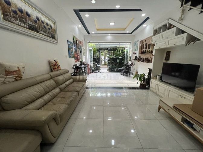 Nhà MT Công Viên khu K300- 5x16m 1 trệt 3 lầu chỉ 22 Tỷ