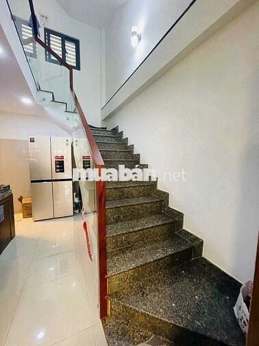 NHÀ ĐẸP Q4 - HẺM 4m- 40m2 - 5 TẦNG- KO QH- GIÁ 6 TỶ NHỈNH