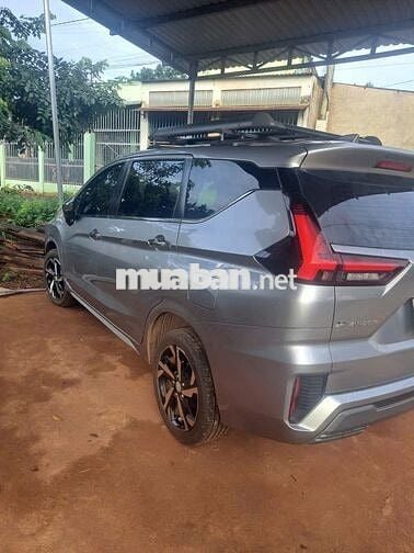 Mitsubishi Xpander 2023 AT Premium - 60000 km