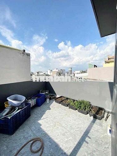 NHÀ MỚI ĐẸP - GẦN NGÃ TƯ BỐN XÃ, DT: 4m x 12m ( 48m²). Nhà 3 Tấm,