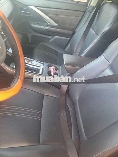 Mitsubishi Xpander 2023 AT Premium - 600000 km