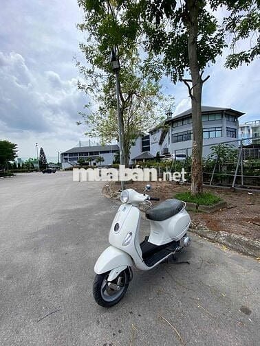 piaggio vespa trắng xe đẹp chạy ít