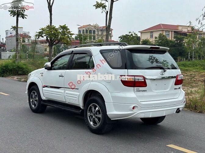 Fortuner TRD Sportivo 4x4 AT 2011