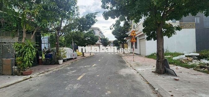 Nhà bình chuẩn, an phú, vincom, AEON. 4 tỷ nhỉnh.