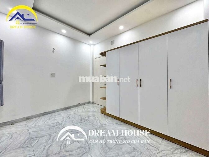 STUDIO FULL NỘI THẤT, CỬA SỔ GIẾNG TRỜI, THOÁNG MÁT, SẠCH SẼ