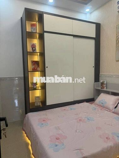 NHÀ ĐẸP Q4 - SÁT MT- 30m2 - 2 LẦU - KO QH- GIÁ 4 TỶ NHỈNH