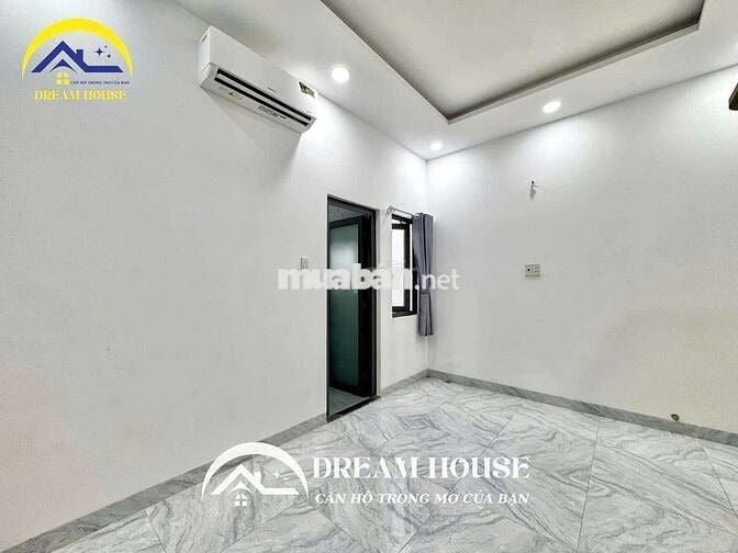 STUDIO FULL NỘI THẤT, CỬA SỔ GIẾNG TRỜI, THOÁNG MÁT, SẠCH SẼ